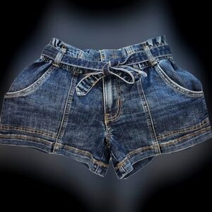 🛒💰Maurices paper bag style high rise Jean shorts
